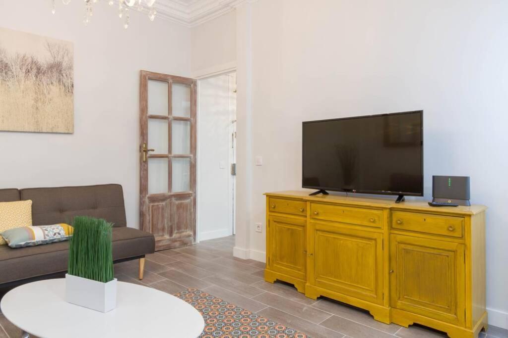 Sensacional Apartamento Junto A Palacio Real By Batuecas Мадрид Екстериор снимка